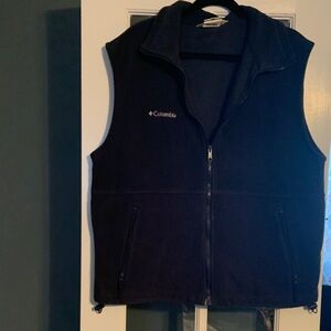 Columbia Black Fleece Vest